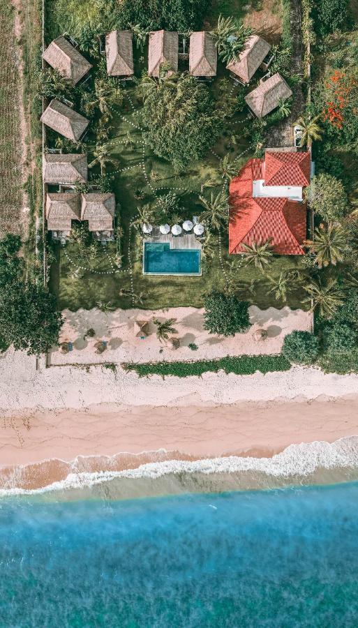 Segara Lombok Beach Resort Селонг-Беланак Экстерьер фото
