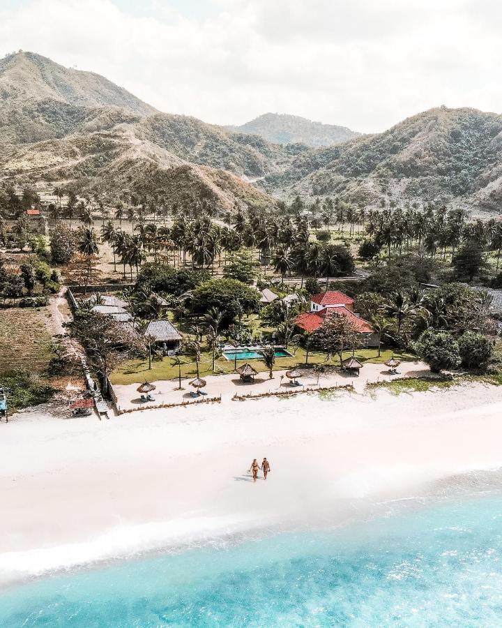 Segara Lombok Beach Resort Селонг-Беланак Экстерьер фото